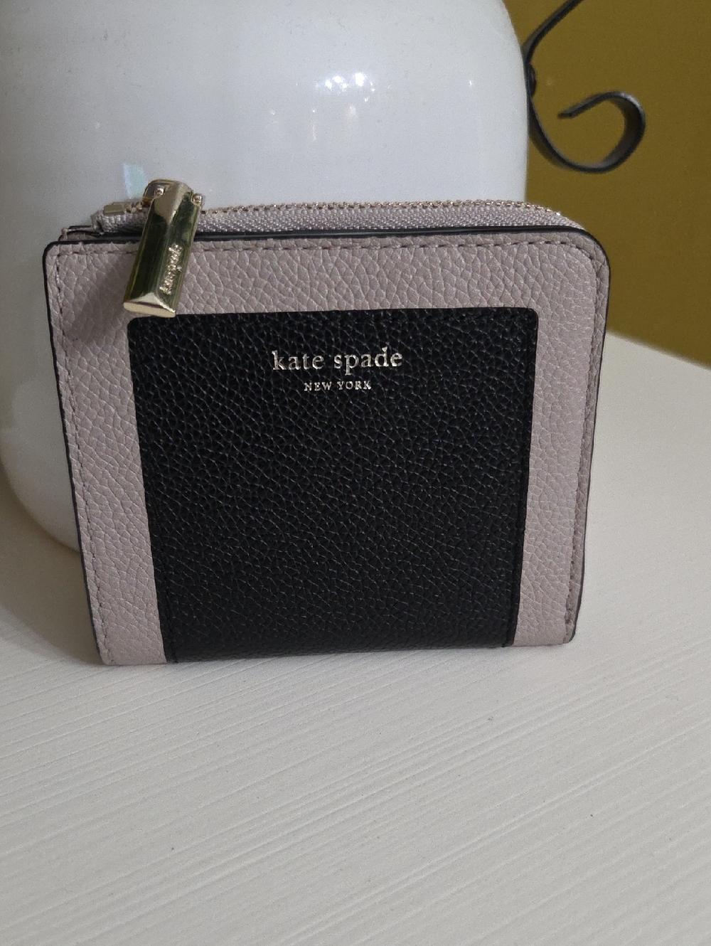 kate spade Black & Light Pink Leather Zip Wallet